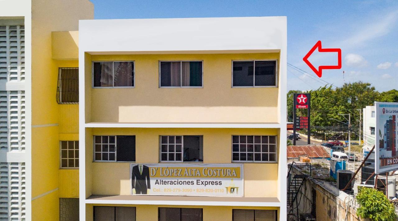 סנטיאגו דה לוס קבאלרוס Apartamento En La Carreras Proximo Al Monumento מראה חיצוני תמונה