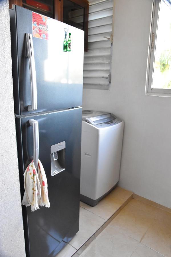 סנטיאגו דה לוס קבאלרוס Apartamento En La Carreras Proximo Al Monumento מראה חיצוני תמונה
