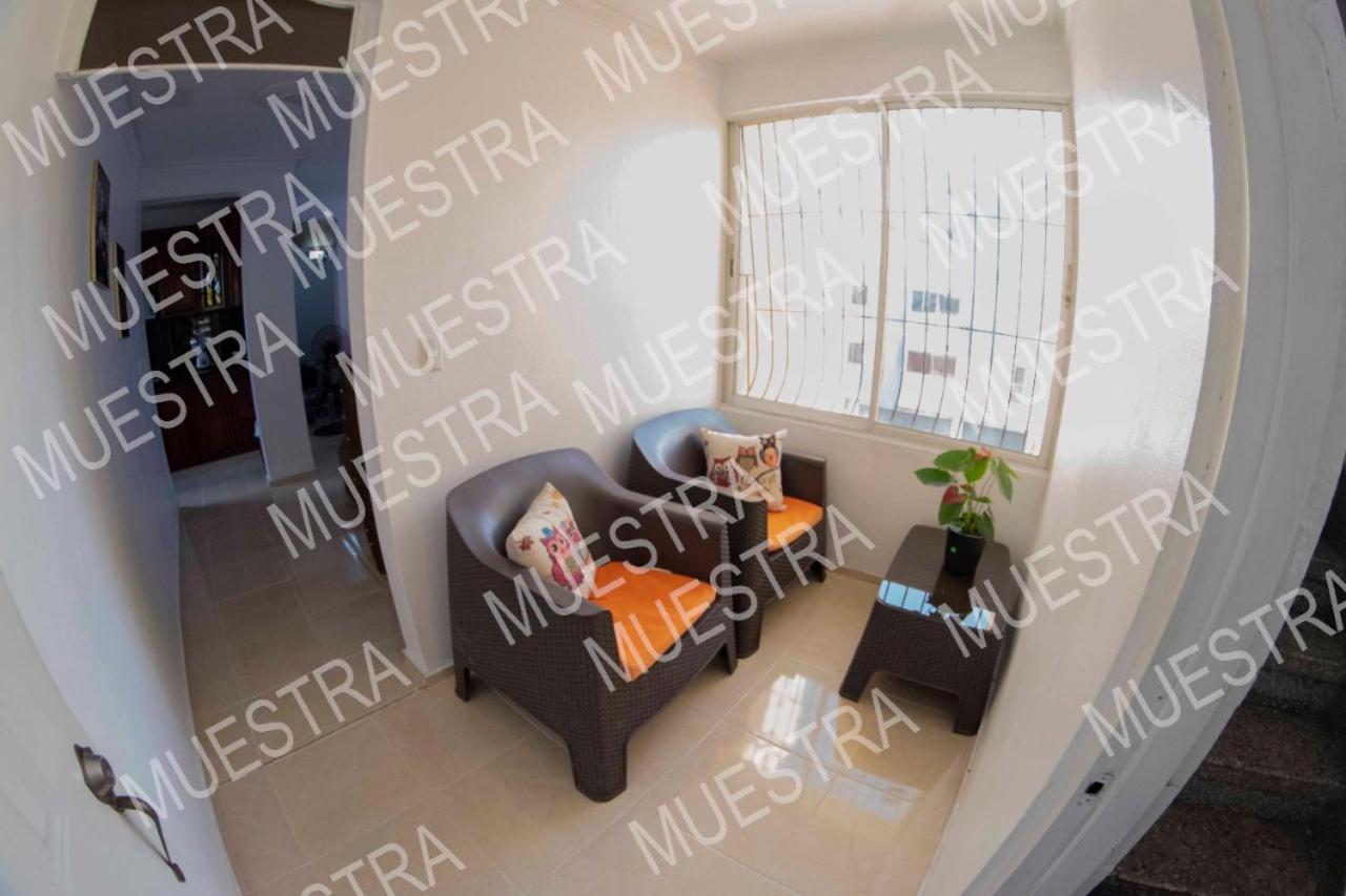 סנטיאגו דה לוס קבאלרוס Apartamento En La Carreras Proximo Al Monumento מראה חיצוני תמונה