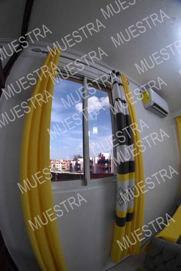 סנטיאגו דה לוס קבאלרוס Apartamento En La Carreras Proximo Al Monumento מראה חיצוני תמונה