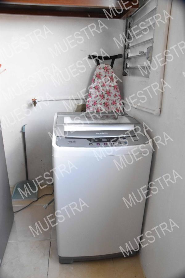 סנטיאגו דה לוס קבאלרוס Apartamento En La Carreras Proximo Al Monumento מראה חיצוני תמונה