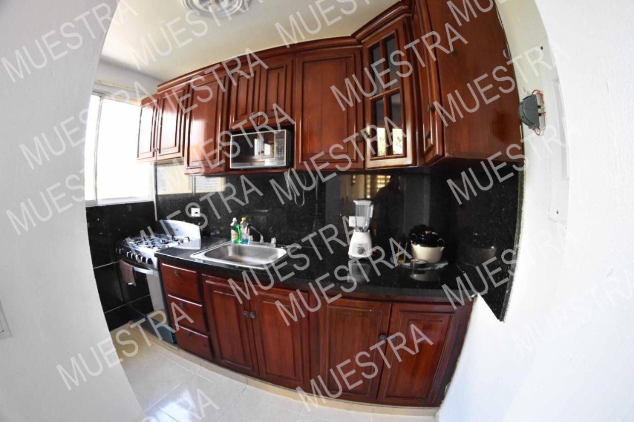 סנטיאגו דה לוס קבאלרוס Apartamento En La Carreras Proximo Al Monumento מראה חיצוני תמונה